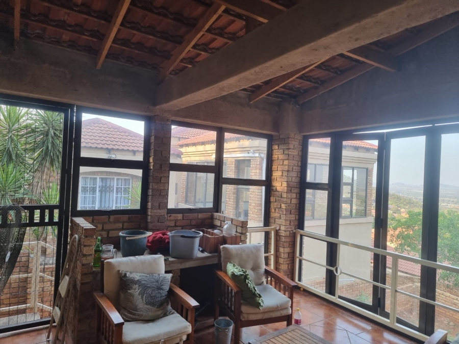 3 Bedroom Property for Sale in Safari Gardens North West